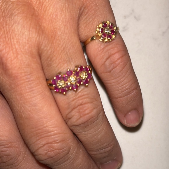 14k Gold Rubies & Diamond Ring - Picture 12 of 13